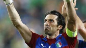 Italy goalkeeper Gianluigi Buffon celebrate their 2-0 win during the Euro 2012 soccer championship Group C match between Italy and the Republic of Ireland in Poznan, Poland, Monday, June 18, 2012. (AP Photo/Sergey Ponomarev)