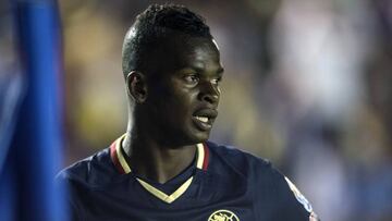 Darwin Quintero será sancionado por intentar dar balonazo a reportero