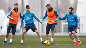 Benzema se entrenó con férula; Courtois, también con el grupo