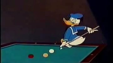 Aunque el conocido personaje de Walt Disney aparece jugando deportes como hockey, futbol americano y basquetbol, a lo largo de su carrera. Su faceta más conocida es la de billarista; durante la película "Donald en el país de las matemáticas” aprendió a utilizar los cálculos geométricos y consiguió una carambola de tres bandas.
