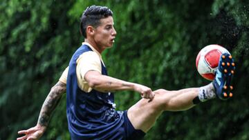 James Rodríguez durante un entrenamiento de Sao Paulo.