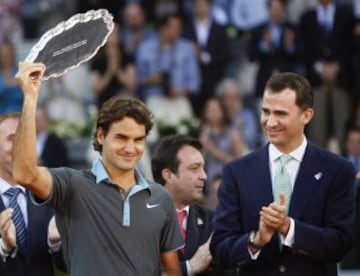 El suizo se adjudicó el Masters de Madrid 2009 en dos sets (6-4 y 6-4). Federer se impuso a Nadal en una hora y 25 minutos sin ceder una sola vez su servicio.