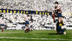Uno de los goles de Peir&oacute; en el debut del Atl&eacute;tico de Madrid en la Copa de Europa contra el Drumcondra irland&eacute;s en 1958.