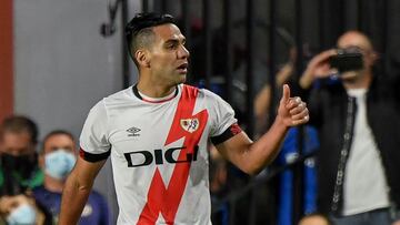 Iraola pone en duda la reaparición de Falcao