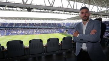 Luis García, pregonero de un Aplec de Penyes con pólvora