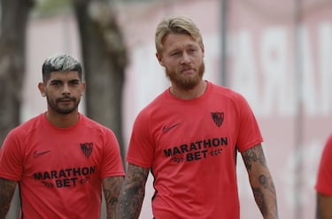 Simon Kjaer: el cerrojo del Milan que no triunfó en el Sevilla