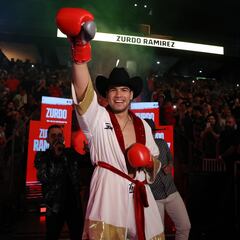 Zurdo Ramírez: Nadie podrá ayudar a Dmitry Bivol cuando esté en el ring conmigo