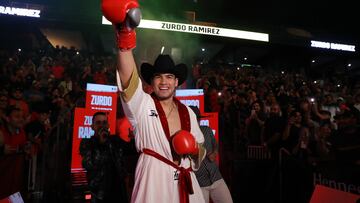 Gilberto 'Zurdo' Ramírez en pelea de box