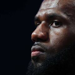 Stockton lanza dardo venenoso a LeBron James