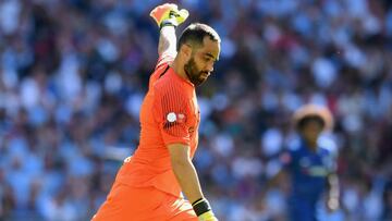 Claudio Bravo injury a blow for Man City, says Guardiola