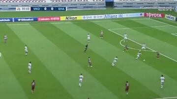 Iniesta hace el gol desde el control: Su recital en Asia