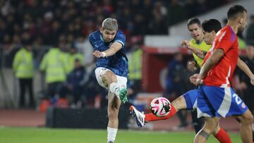 Futbol, Chile vs Paraguay.
Partido amistoso 2024.
El jugador de Paraguay Julio Enciso es fotografiado durante el partido amistoso contra Chile disputado en el estadio Nacional de Santiago, Chile.
11/06/2024
Jonnathan Oyarzun/Photosport
Football, Chile vs Paraguay.
2024 friendly match.
Paraguay's player Julio Enciso is pictured during the friendly match against Chile at the Nacional stadium in Santiago, Chile.
11/06/2024
Jonnathan Oyarzun/Photosport
