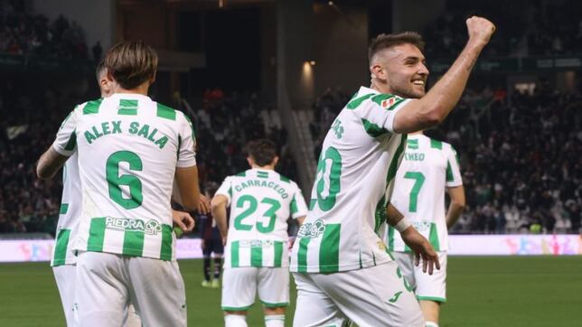 El Córdoba se impone al Eibar en un emocionante duelo de LaLiga Hypermotion El Córdoba se impone al Eibar en un emocionante duelo de LaLiga Hypermotion