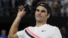 Tennis - Australian Open - Quarterfinals - Rod Laver Arena, Melbourne, Australia, January 24, 2018. Switzerland&#039;s Roger Federer celebrates winning his match against Czech Republic&#039;s Tomas Berdych. REUTERS/Edgar Su