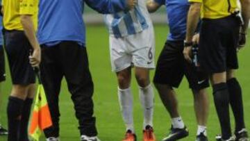 Camacho reapareció y volvió a irse lesionado.