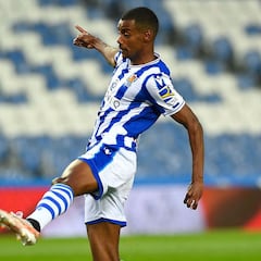 Mourinho se fija en Isak