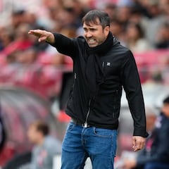 Coudet ya mejora los números de García Plaza en el Alavés