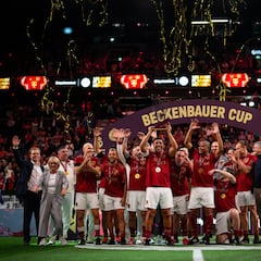 Los veteranos blancos, segundos en la ‘Beckenbauer Cup’