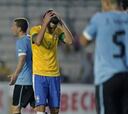 Brasil perdió ante Uruguay y queda al borde de la eliminación