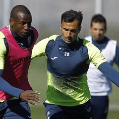 Adrián Ramos, un mes por fuera por rotura fibrilar