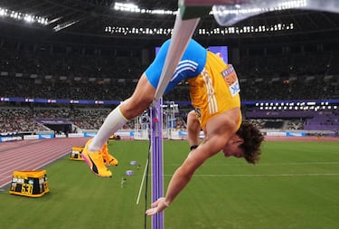 Mondo Duplantis se pasa el juego en Tokio: récord mundial con 6,30