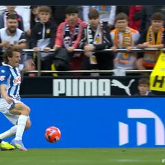 Competición ‘estudiará’ la falta de la que nace el gol del Espanyol