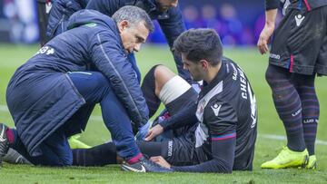 Chema se marchó lesionado.