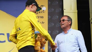 Froome, a Hinault: "Me imagino que con la edad se enreda"