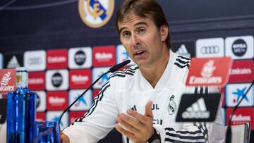 GRAF308. MADRID, 05/10/2018.- El entrenador del Real Madrid, Julen Lopetegui, durante la rueda de prensa después del entrenamiento del equipo blanco esta mañana en la ciudad deportiva de Valdebebas. EFE/Rodrigo Jimenez