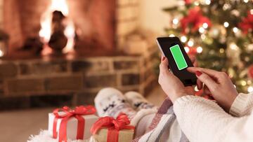 Trucos para tener m¨¢s bater¨ªa en el m¨®vil en Nochebuena y Navidad