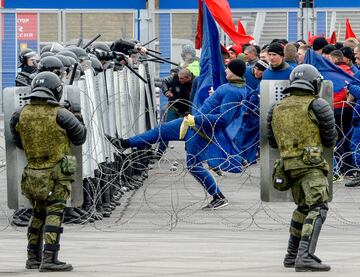 Russian security forces prepare for potential World Cup trouble