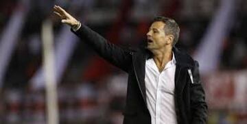 Ha dirigido a dos equipos en la Liga MX: Santos y Tijuana. Salió de los Xolos en noviembre del 2018 luego de haberlos llevado hasta las semifinales del Clausura 2018.