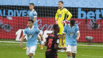 01/11/20 PARTIDO PRIMERA DIVISION  CELTA DE VIGO REAL SOCIEDAD   GOL 0-2 OYARZABAL TRISTEZA