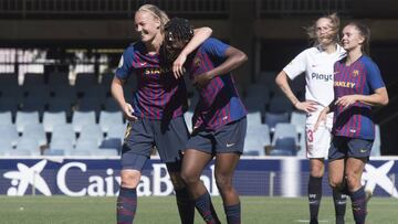 Oshoala celebra uno de sus goles ante el Sevilla.