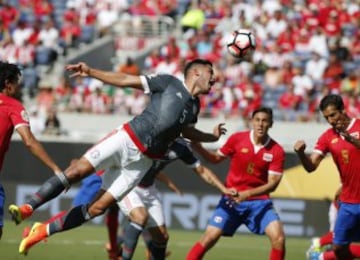 Este encuentro cerró el Grupo A que retomará actividad el martes con los partidos Colombia vs Paraguay y EE.UU. vs Costa Rica.
