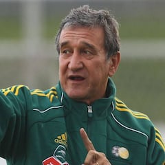 Parreira, seleccionador de récord