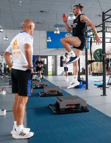 Pintus exprime a los titularísimos