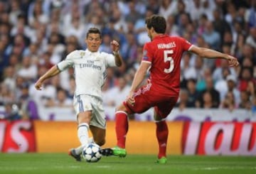 Cristiano Ronaldo y Hummels.