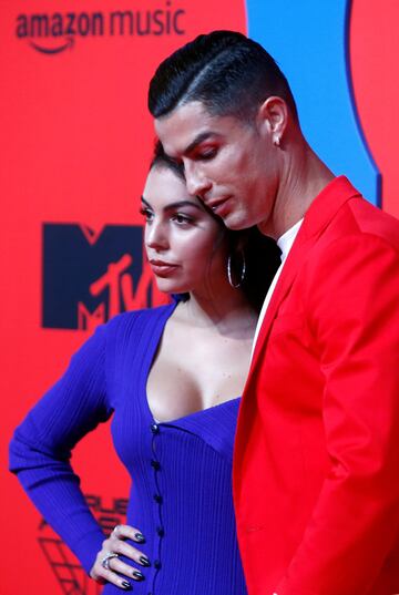 Cristiano Ronaldo, jugador de la Juventus, y su pareja Georgina Rodríguez.