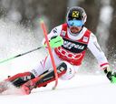 Hirscher vence en Zagreb e iguala los 50 triunfos de Tomba