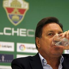 Sepulcre niega el acuerdo con Bragarnik y aún busca apoyos