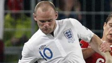 PORTADAS. Rooney sigue acaparando los tabloides ingleses