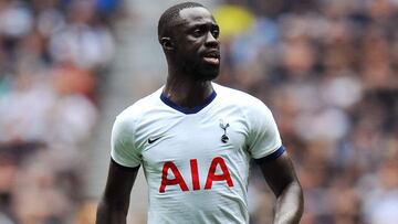 Davinson regresa al Tottenham con molestia en un tobillo