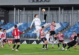 El Castilla se impone al Bilbao Athletic con un gol ilegal en el 92′ de Palacios