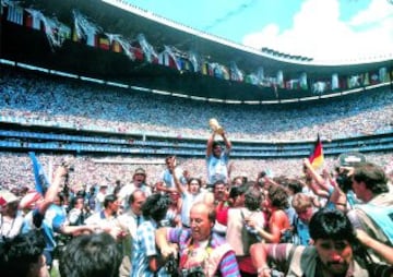 El 29 de junio de 1986 Argentina jugó la final del Mundial México-86 ante Alemania Federal. Argentina ganó 3-2 el encuentro y consagró la figura de Maradona tras realizar éste un extraordinario campeonato.