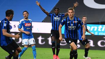 Con Duván Zapata y Luis Muriel, Atalanta venció 2-0 a Napoli que tuvo la lesión de David Ospina.