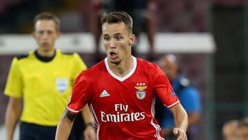 Grimaldo, lateral del Benfica que interesa al Barcelona.