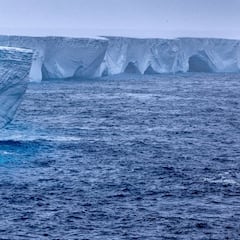 Científicos, en alerta por el colapso de A23A, la madre de todos los icebergs: “Se está rompiendo rápidamente en trozos muy grandes”