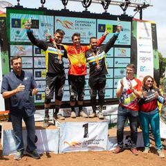 Alex Marín y Telma Torregrosa se adjudican la final del Campeonato de España de DH