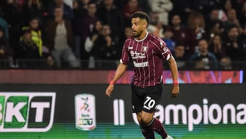 SALERNO, ITALY - NOVEMBER 10: Andres Tello of US Salernitana during the Serie B match between US Salernitana 1919 and SSC Bari at on November 10, 2024 in Salerno, Italy. (Photo by Ivan Romano/Getty Images)